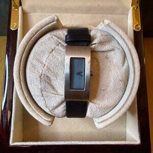 Ladies' DKNY Modern Sideways Minimalist Tank Watch NY-3013, 17mm